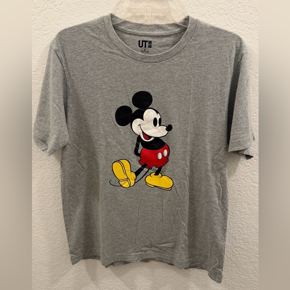 [Uniqlo] Gray Mickey Mouse Short Sleeve UT Tshirt